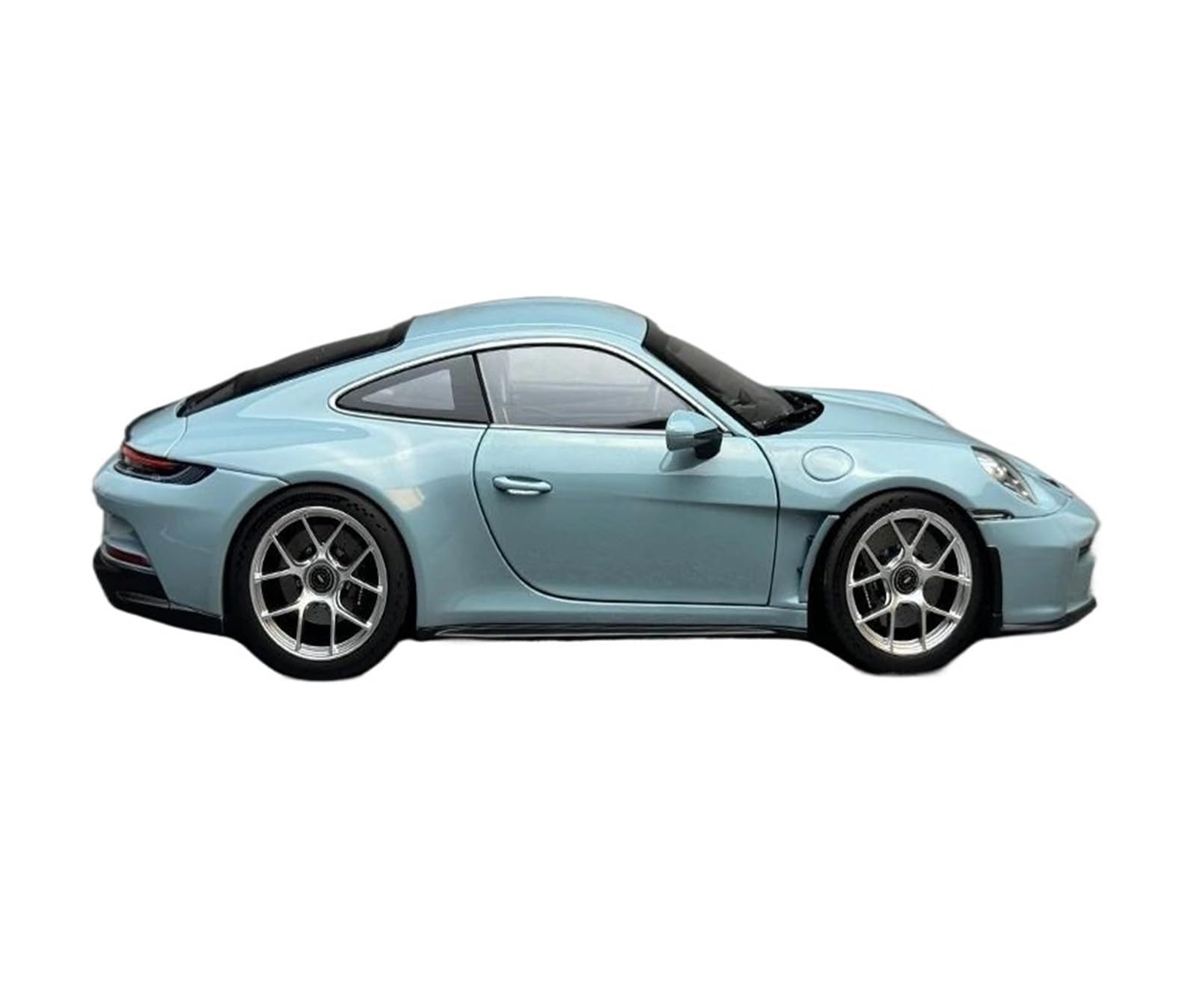 Amazon.co.jp: ダイキャストカー 1:18 ポルシェ 911 S/T 2023